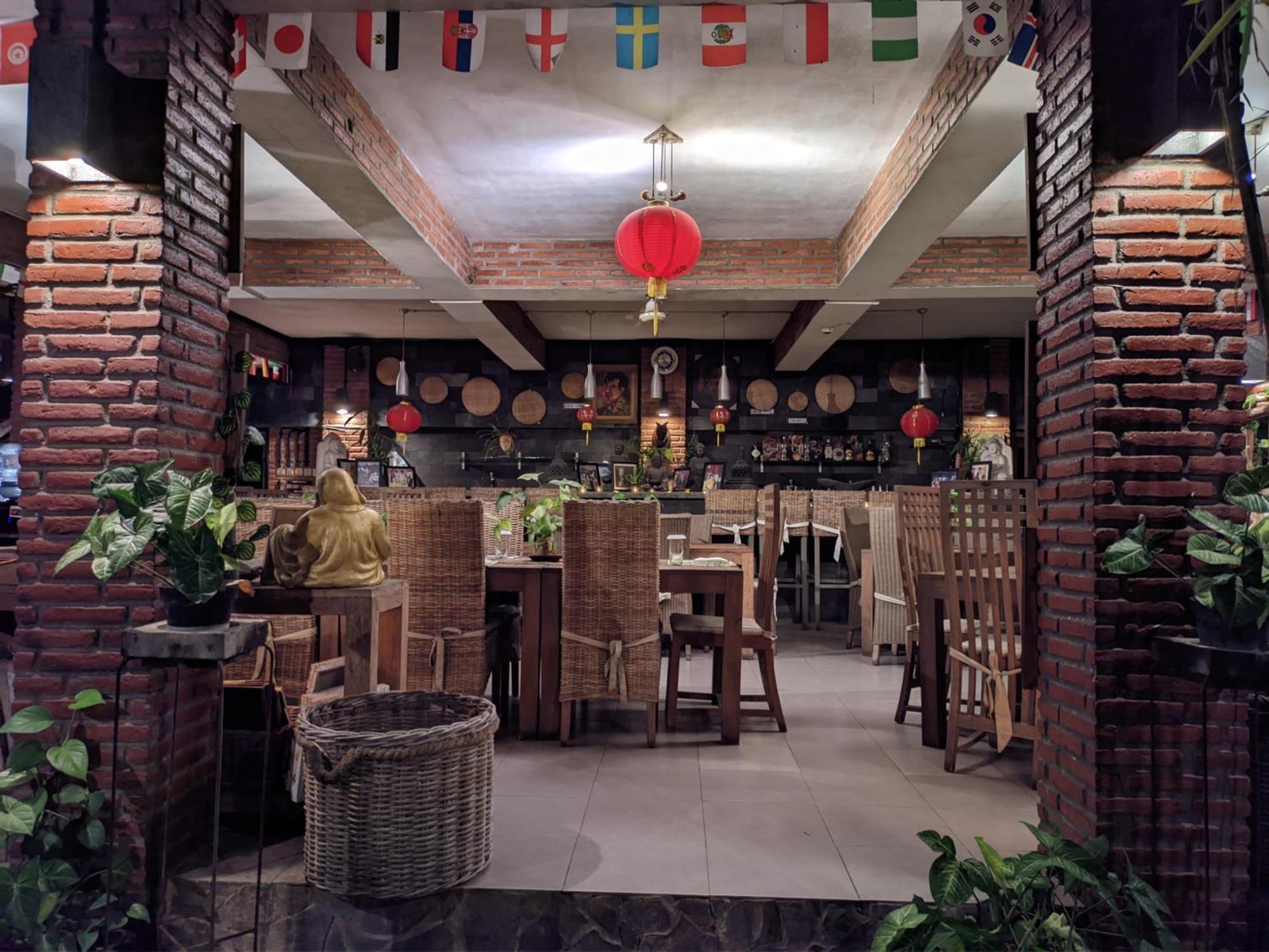 Astuti Gallery Homestay يوغياكارتا المظهر الخارجي الصورة