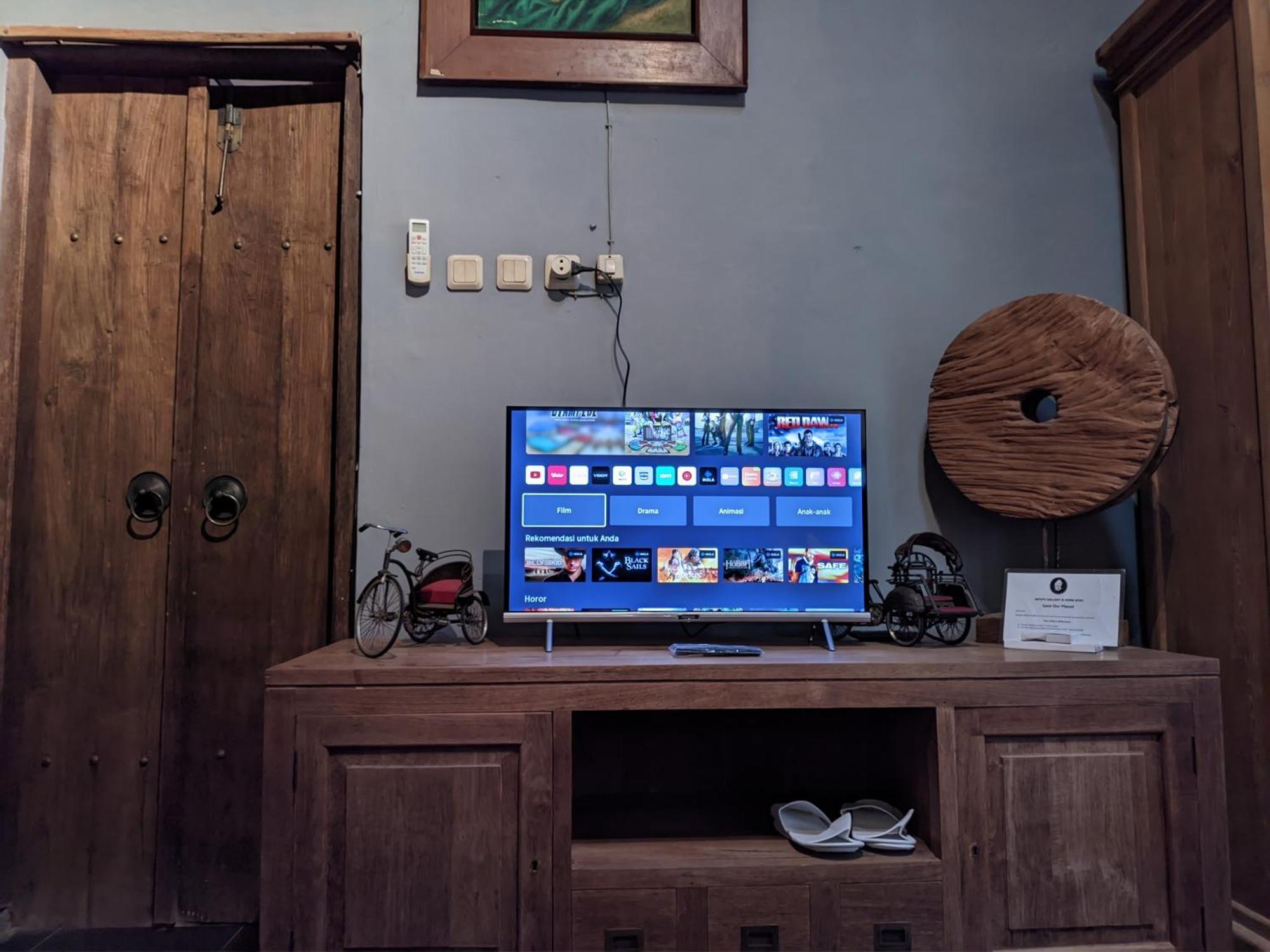 Astuti Gallery Homestay يوغياكارتا المظهر الخارجي الصورة