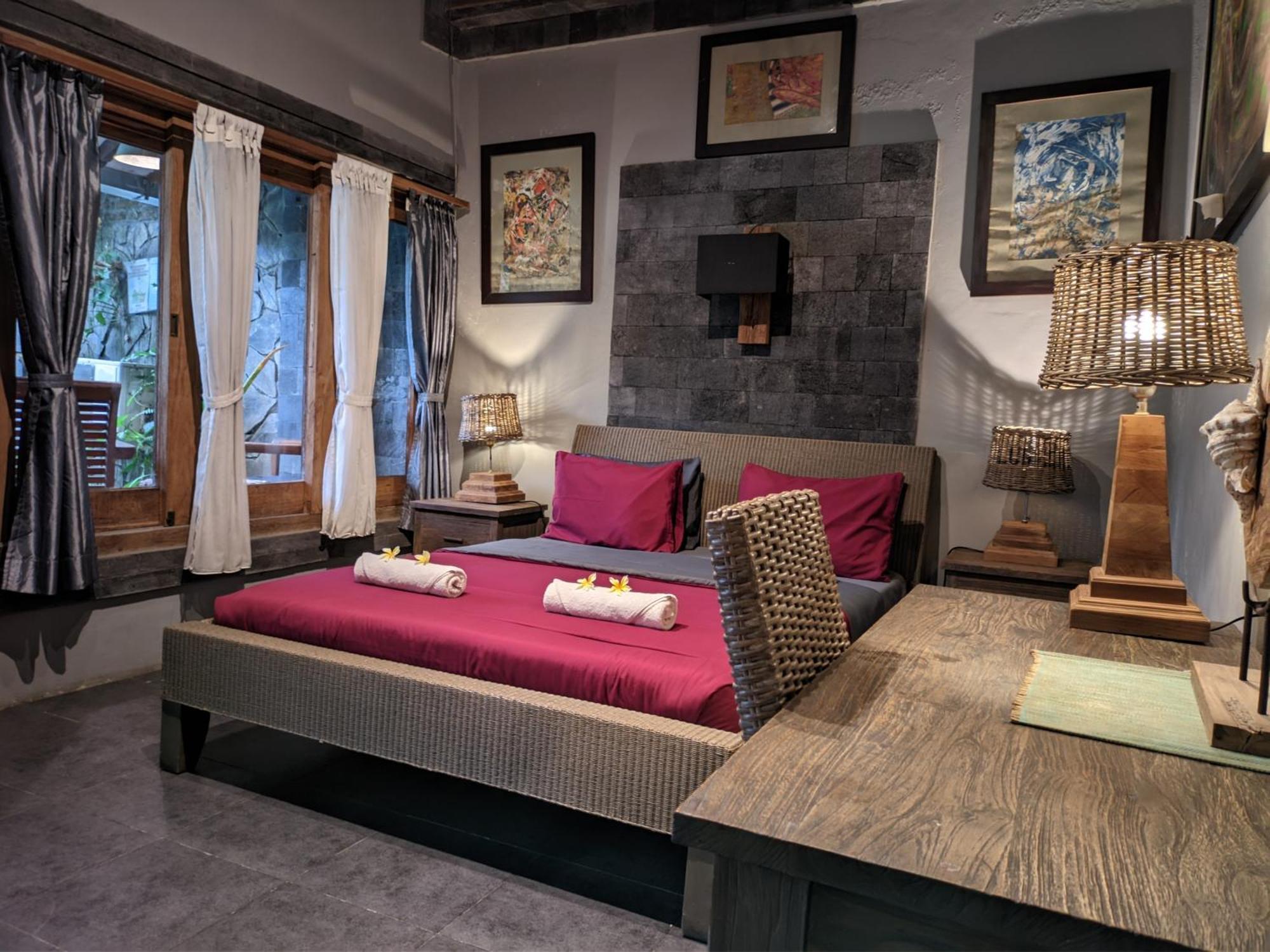 Astuti Gallery Homestay يوغياكارتا المظهر الخارجي الصورة