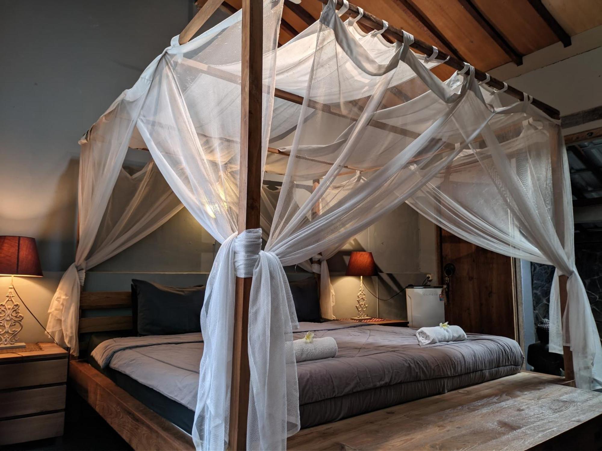 Astuti Gallery Homestay يوغياكارتا المظهر الخارجي الصورة